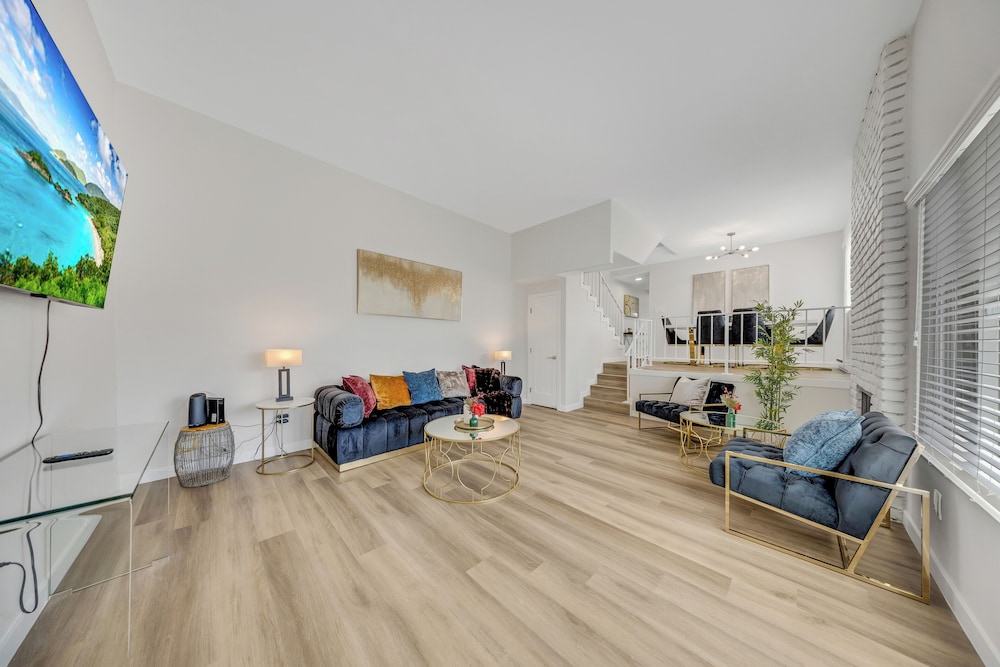 Oneluxstay 3BR near Redondo Beach