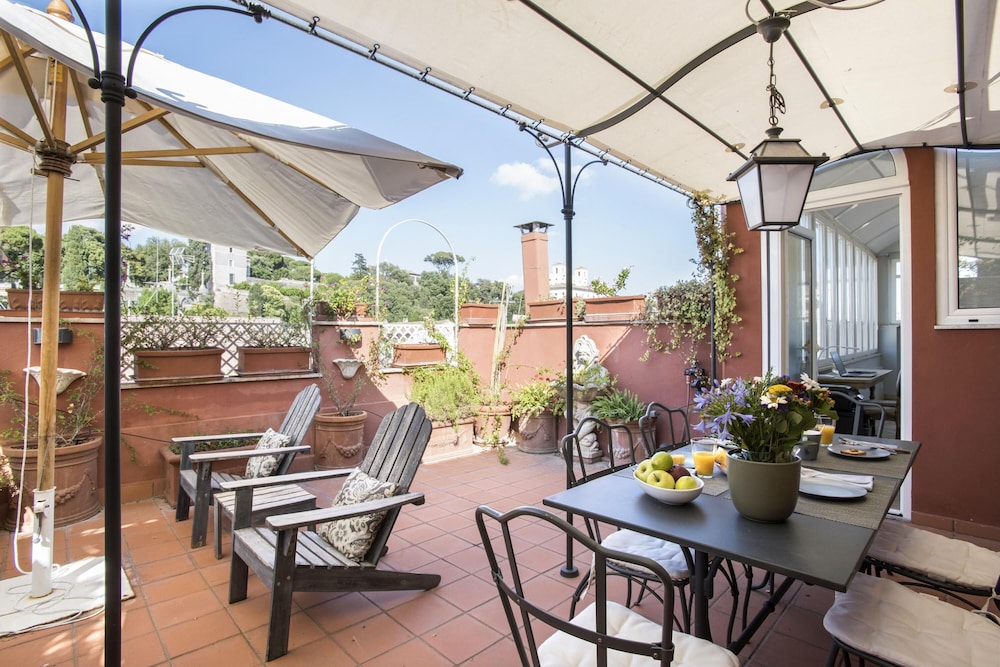 Treasurerome Spanish Steps Terrace 3BR