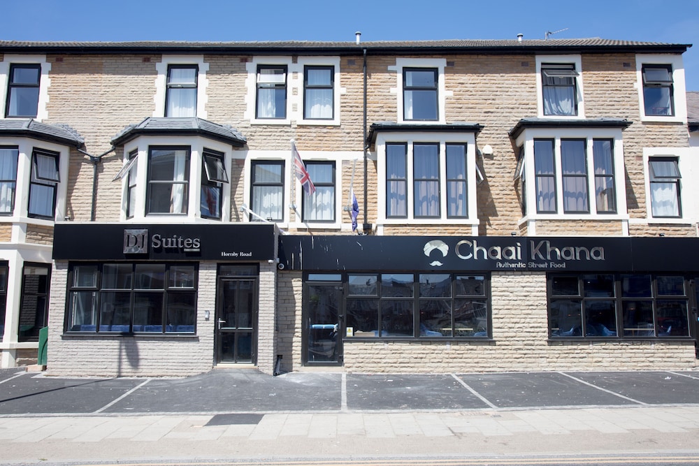DJ Suites Blackpool