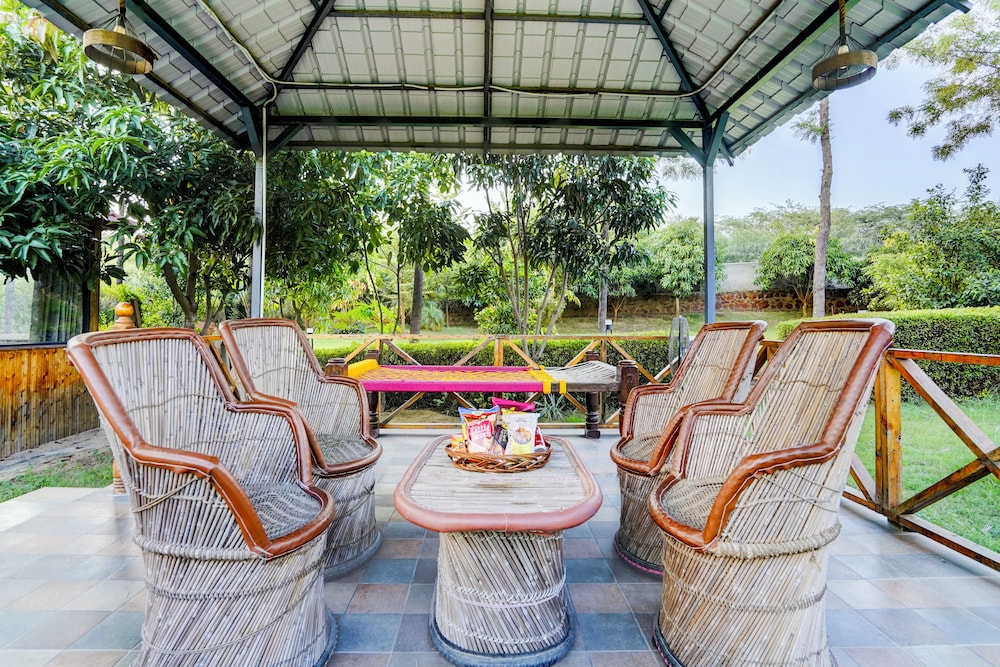 Alaya Stays Fortezza | Pet-friendly 6-BHK Farmhouse With Private Pool