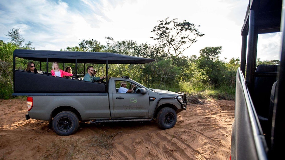Royal Thonga Safari Lodge