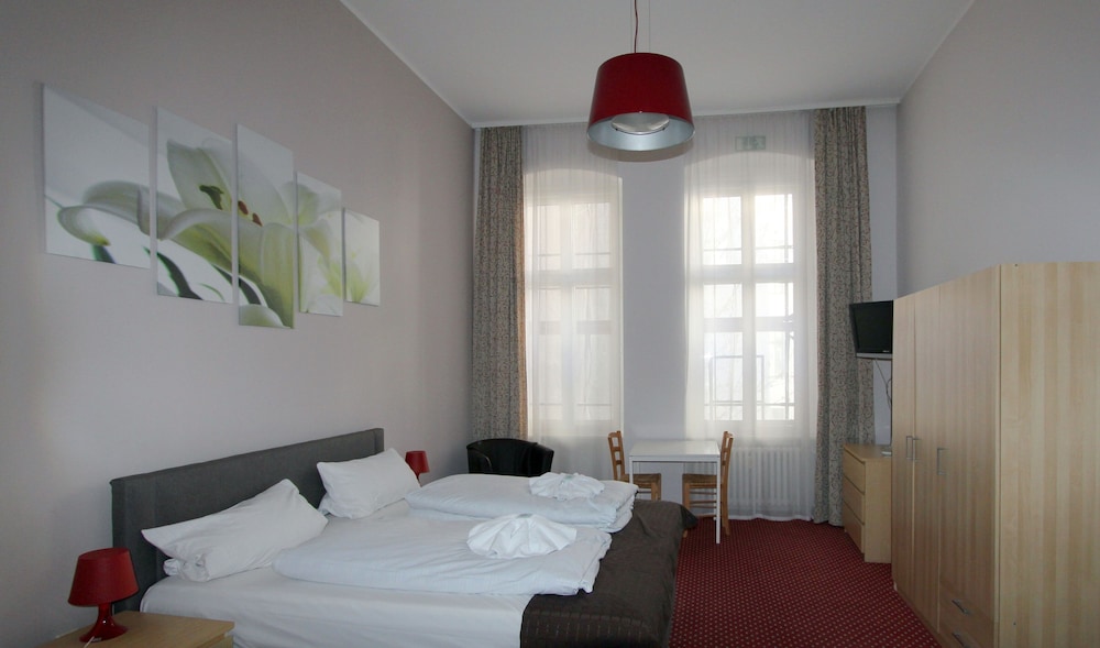 Hotel Pension Elegia am Kurfürstendamm