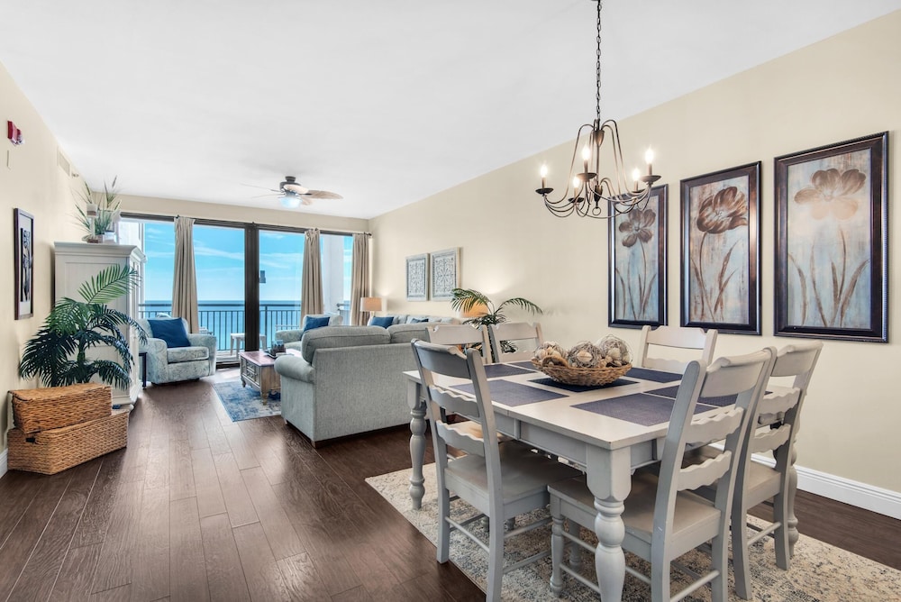 Navarre Towers 805