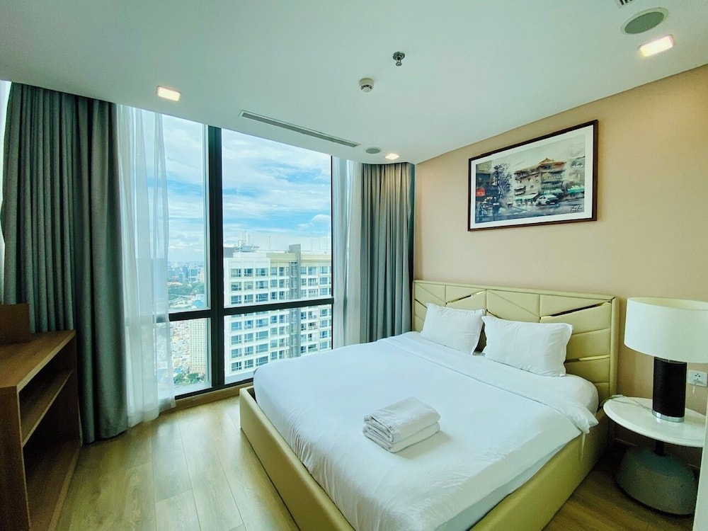 Serenity Serviced Apartments-Landmark 81
