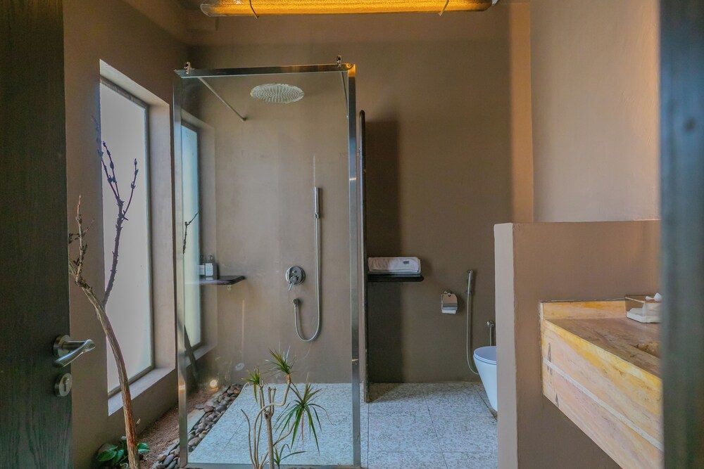 Portal Chalets With Private Pool-AlRawda