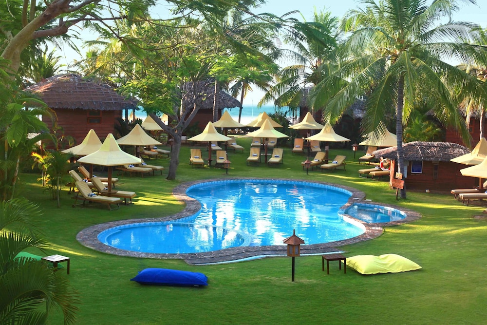 Coco Beach Resort