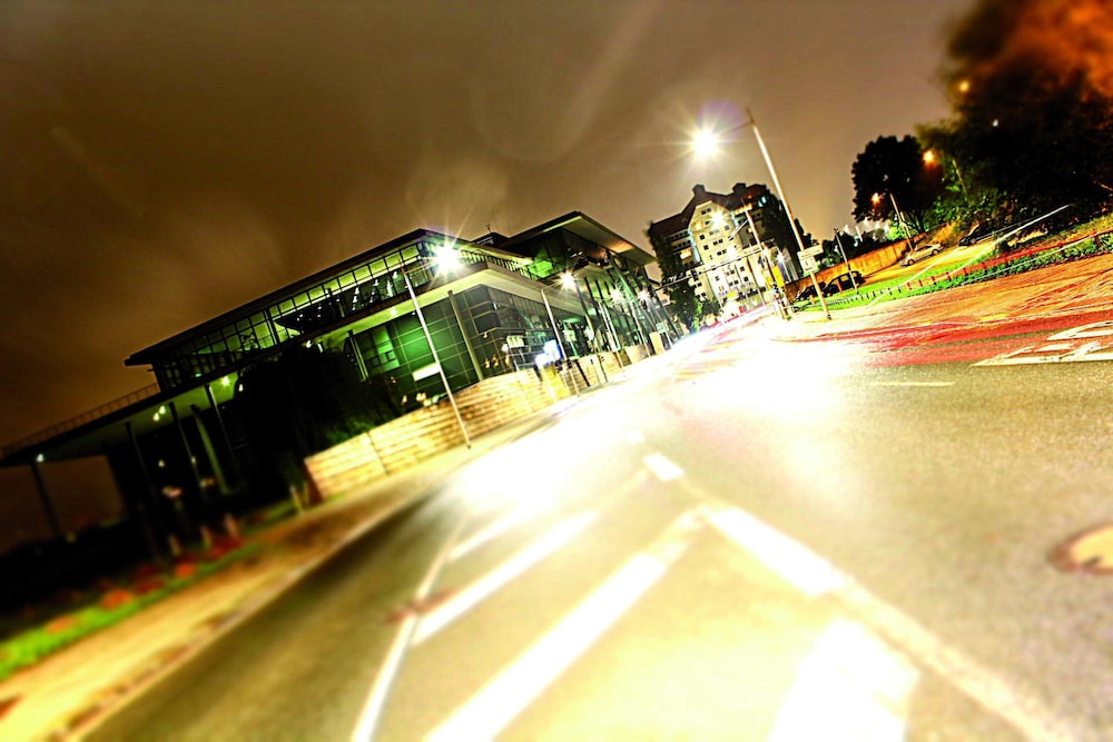 Dresden Vacations - Maritim Hotel  Internationales Congress Center Dresden - Property Image 29