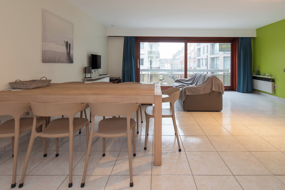Apartment in Middelkerke Near Casino & Sea Wall