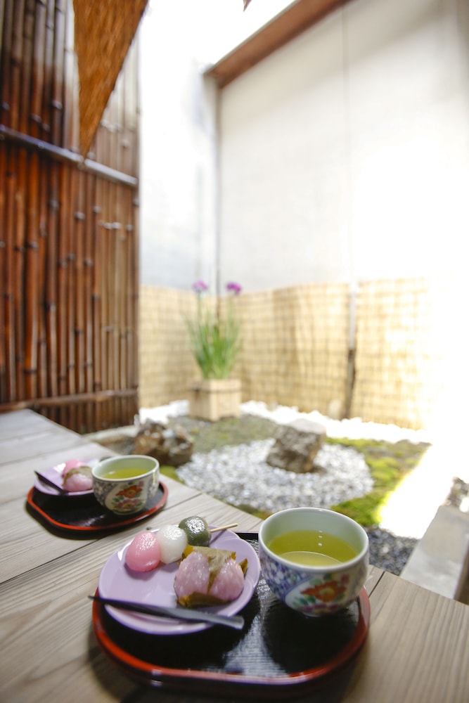 Private Residence Shijo-Karasuma view 2