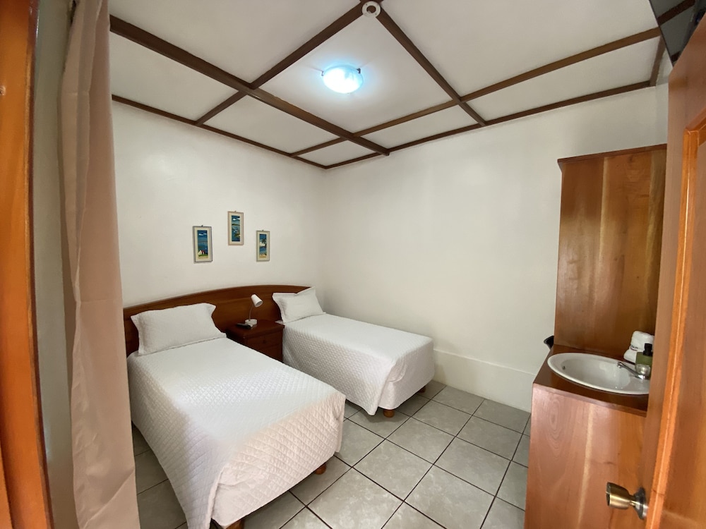 La Peregrina Bed & Breakfast