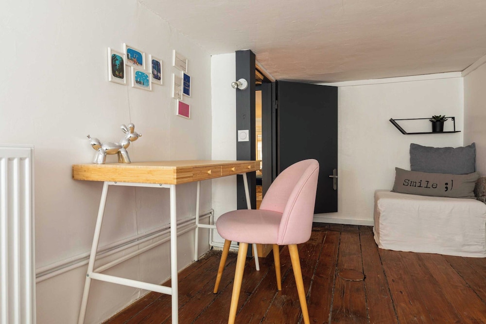 Dify Le Lodge D'ainay