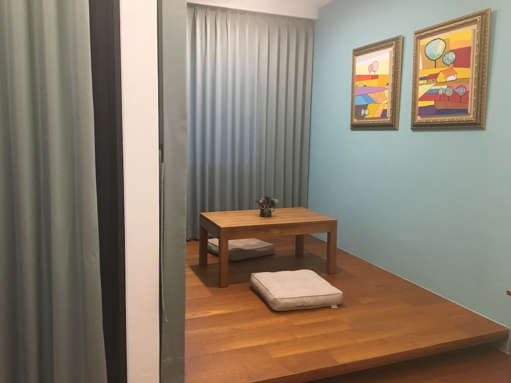 Loha Family Beachside Homestay