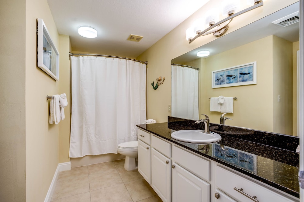 Calypso Beach Resort by Panhandle Getaways