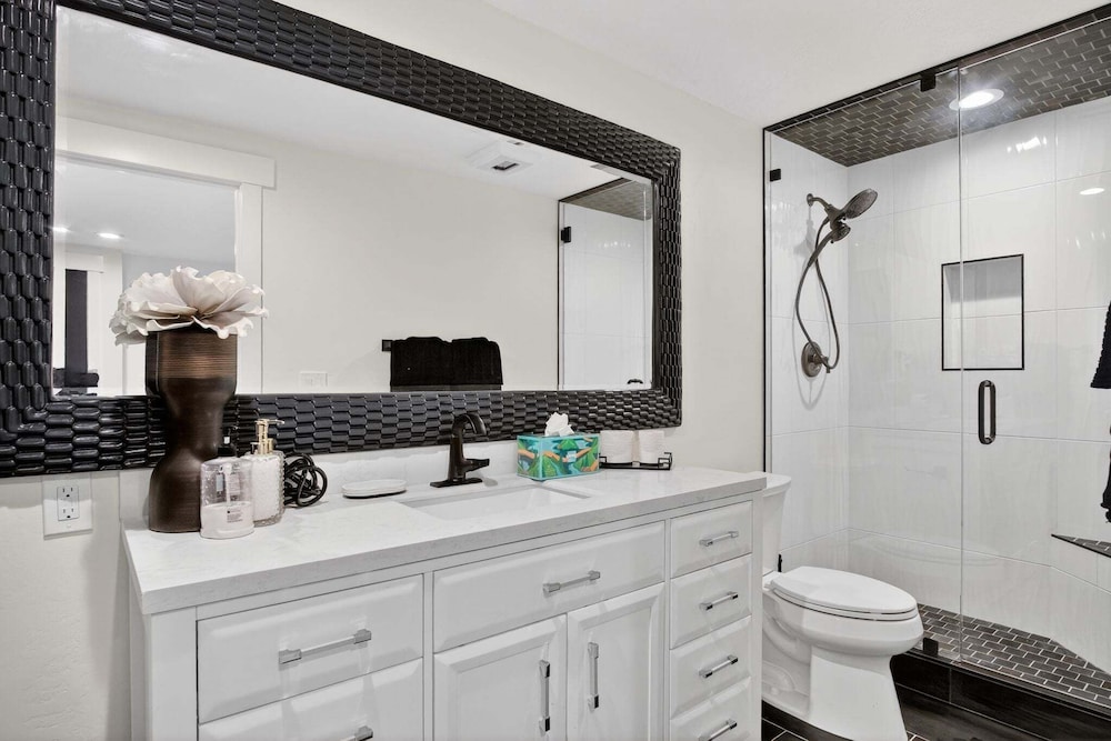 Modern 6br Home Near Park City 6 Bedroom Home