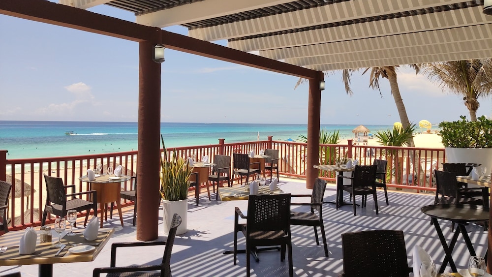 Golden Parnassus All Inclusive Resort & Spa - Adults Only