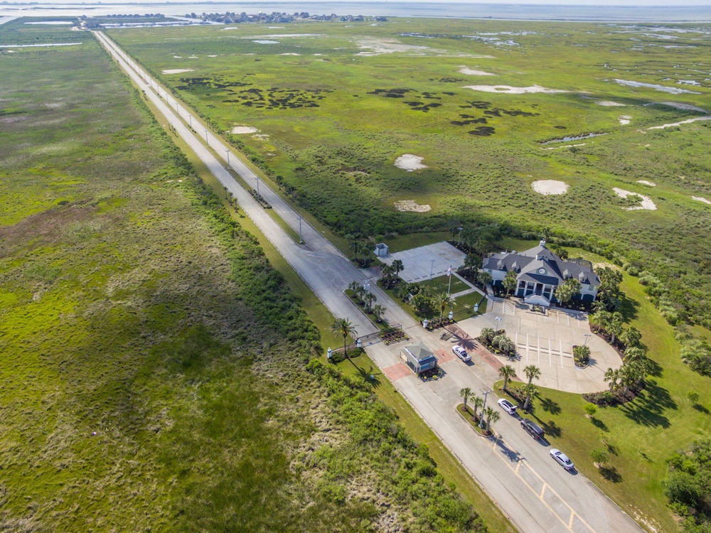 Harborwalk Lodge