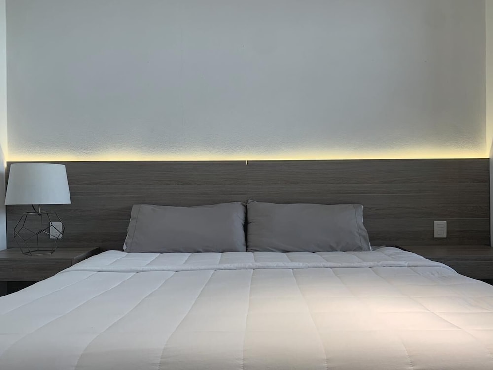 Pachuca Vacations - Hotel Blanco Pachuca - Property Image 10