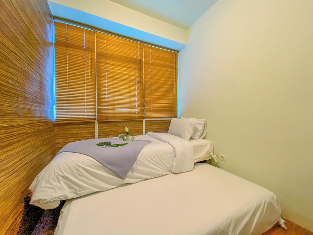 Comfy 2Br At Pakubuwono Terrace Apartment