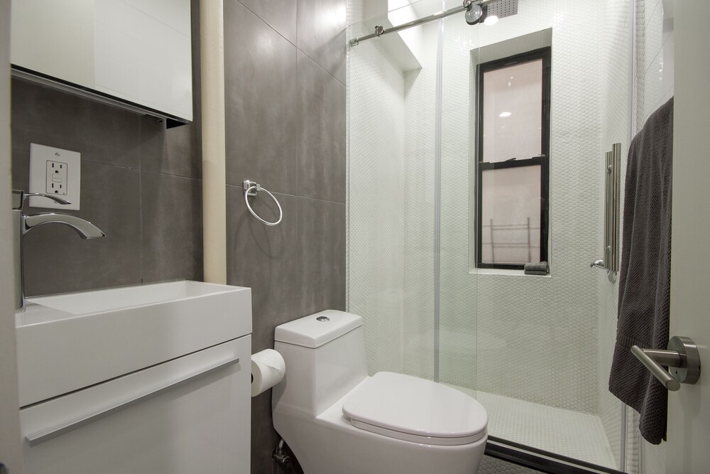 Hamilton Heights Stylish Apartments