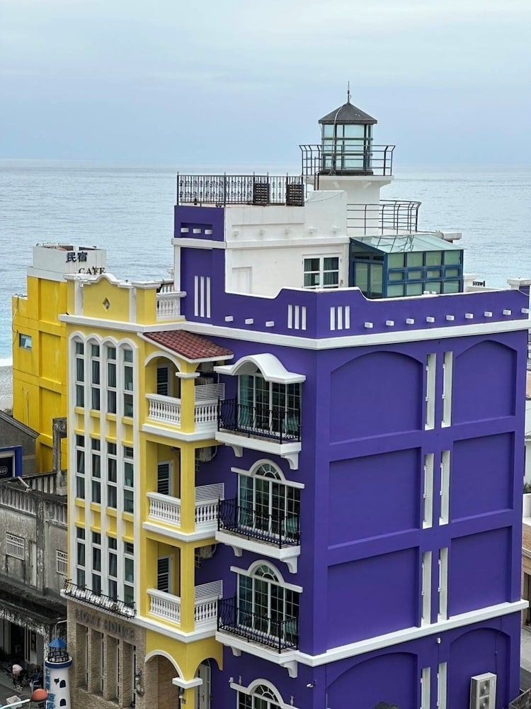 Lighthouse B&B