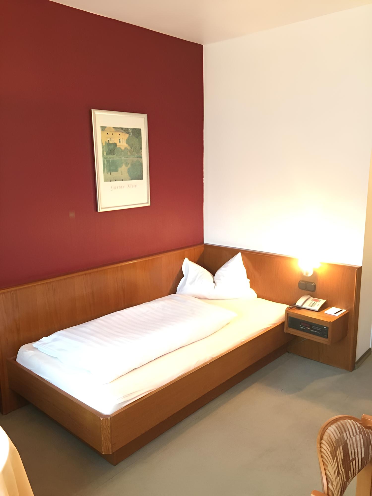 Hotel Ambassador