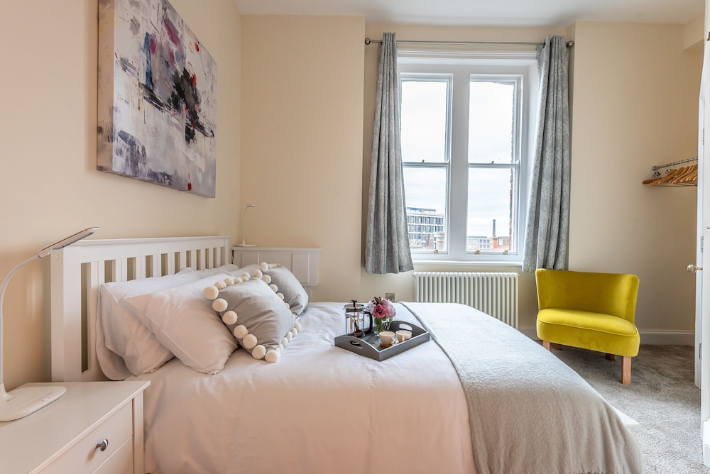 Shambles  Newly Converted Luxury view 4