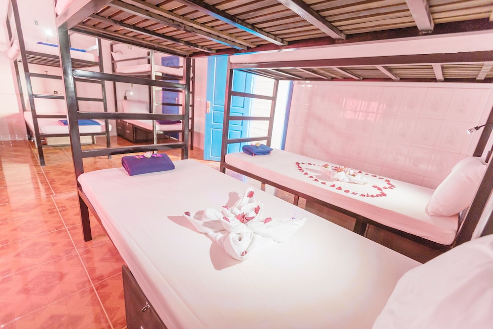 Kafu Hostel & Pool