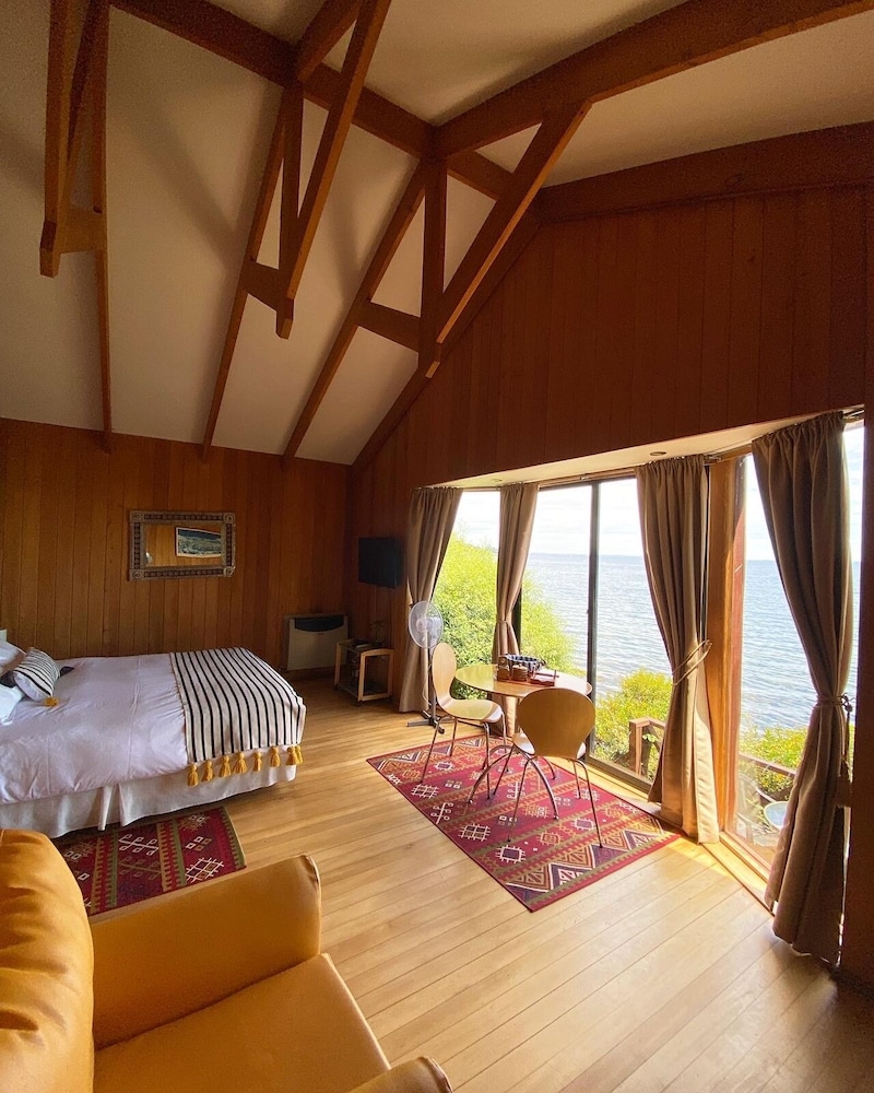 Cabañas Bahía Celeste