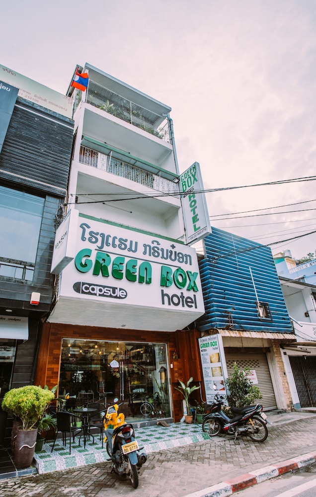 Green Box Hotel - Hostel
