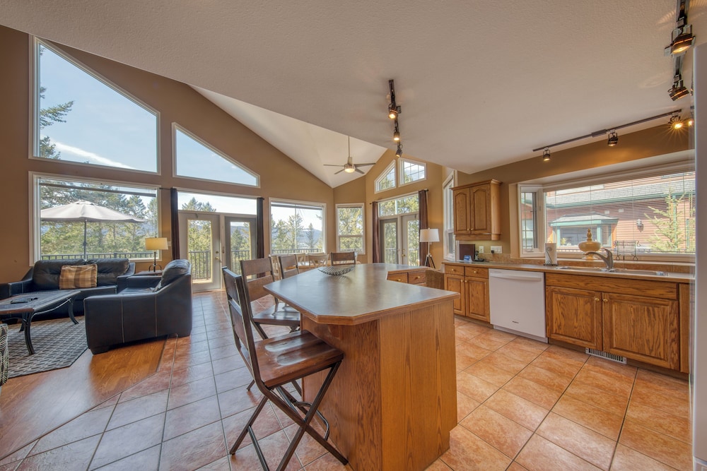 Fairmont Creek Property Rentals Marble Canyon