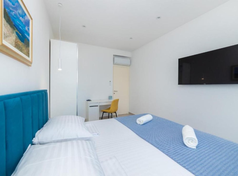 Luxury Villa Navis