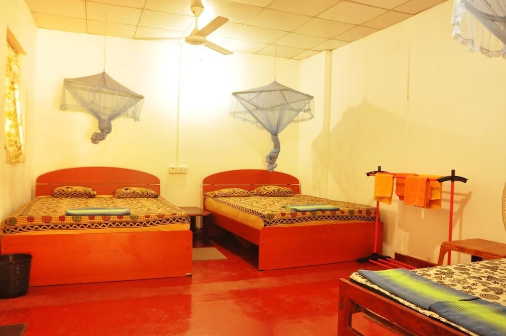 Lal HomeStay