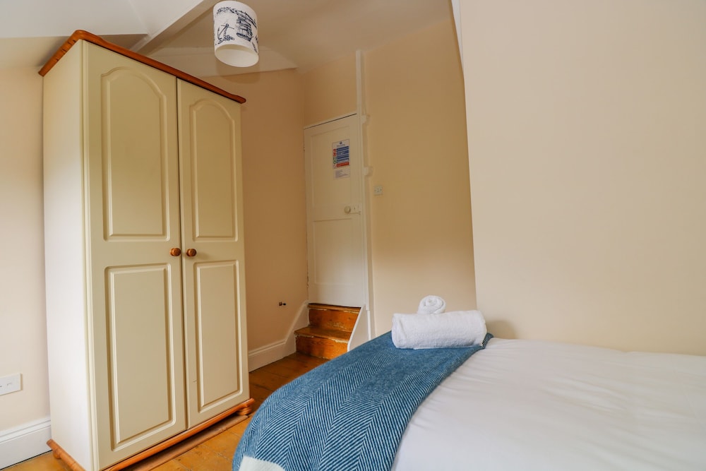 1 Dormer Villas view 3