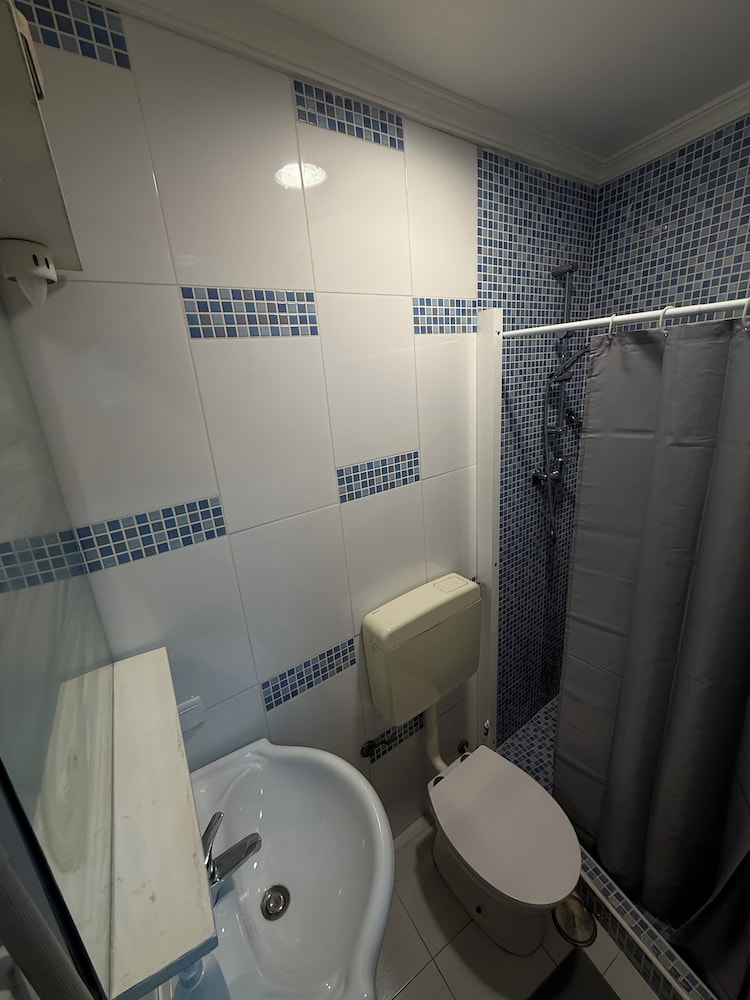 Faro Coast Guest House