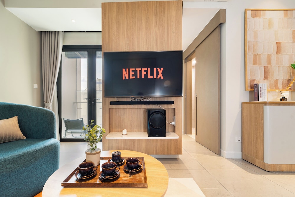 Luminous - Zenity Luxury Apartment - District 1