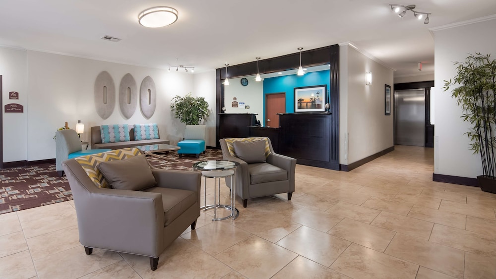 Leesville Vacations - Best Western Plus Deridder Inn  Suites - Property Image 2