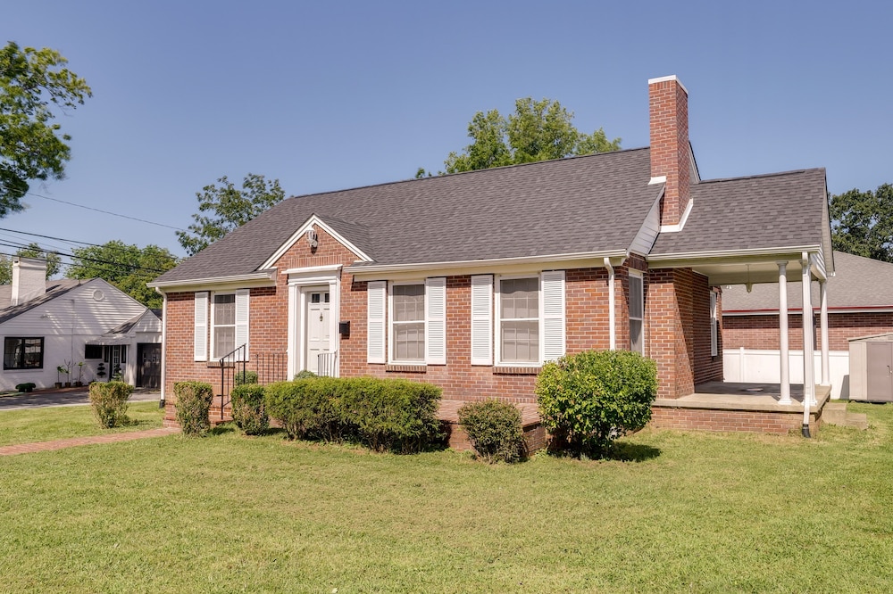 Charming Tullahoma Stay w/ Great Walkable Location view 5
