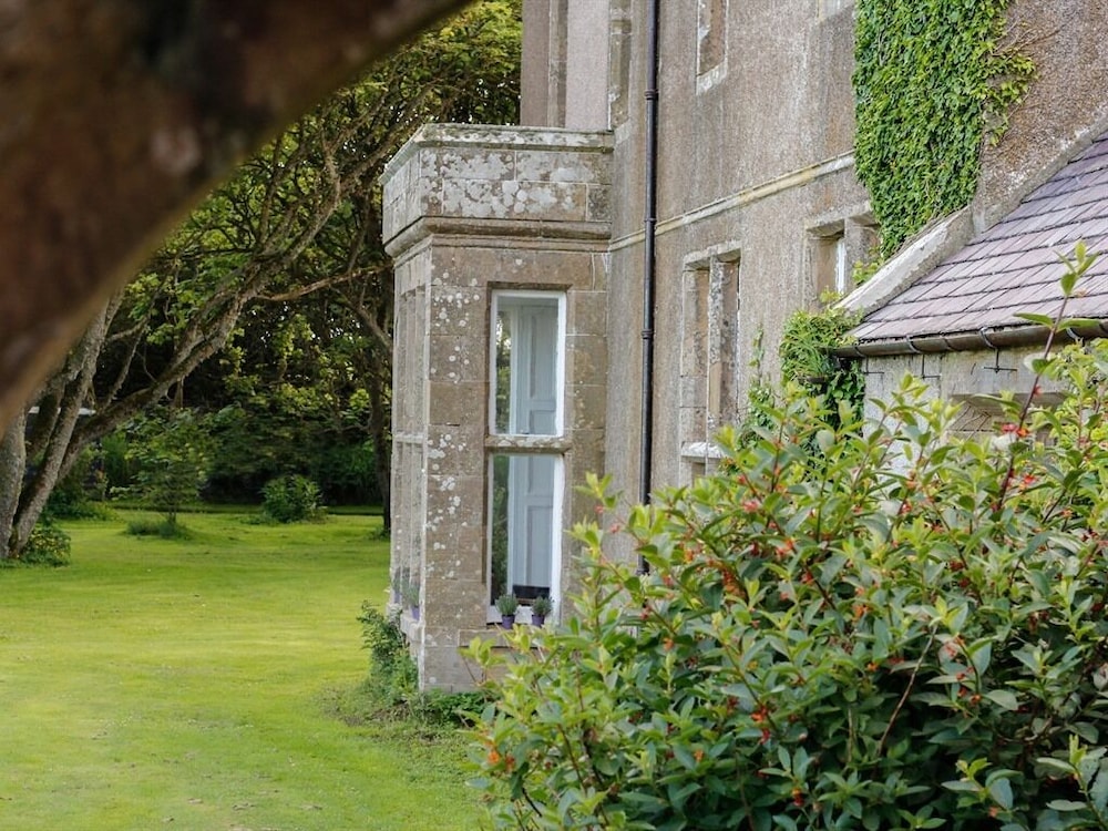 Graemeshall House