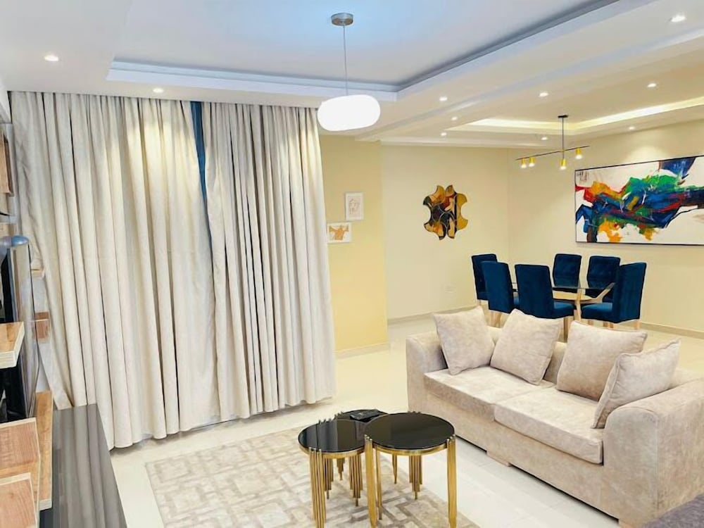 May Shorlet Suites
