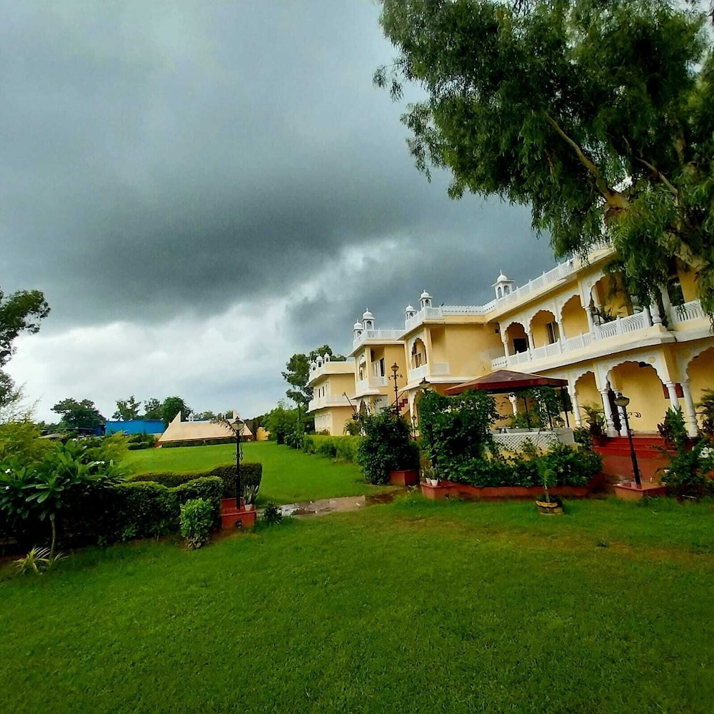 Wedcation Rani Bagh Resort By TIVOLI view 2