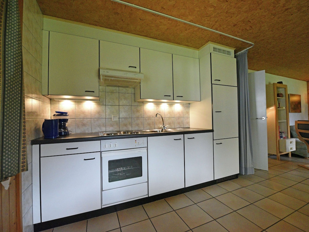Chalet Aaekirsannaa South-Facing Free-standing Chalet view 4