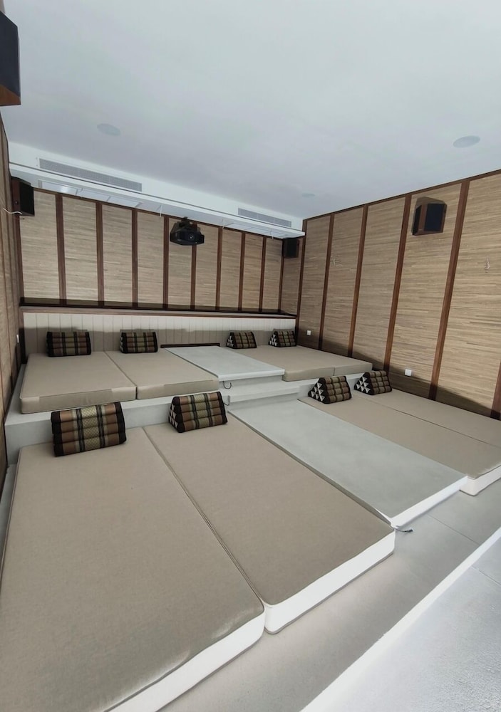 Cape Azure Resort Samui by Thalsea