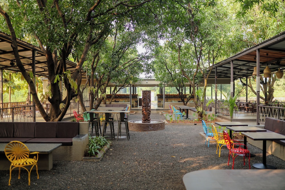 Tiki Farms