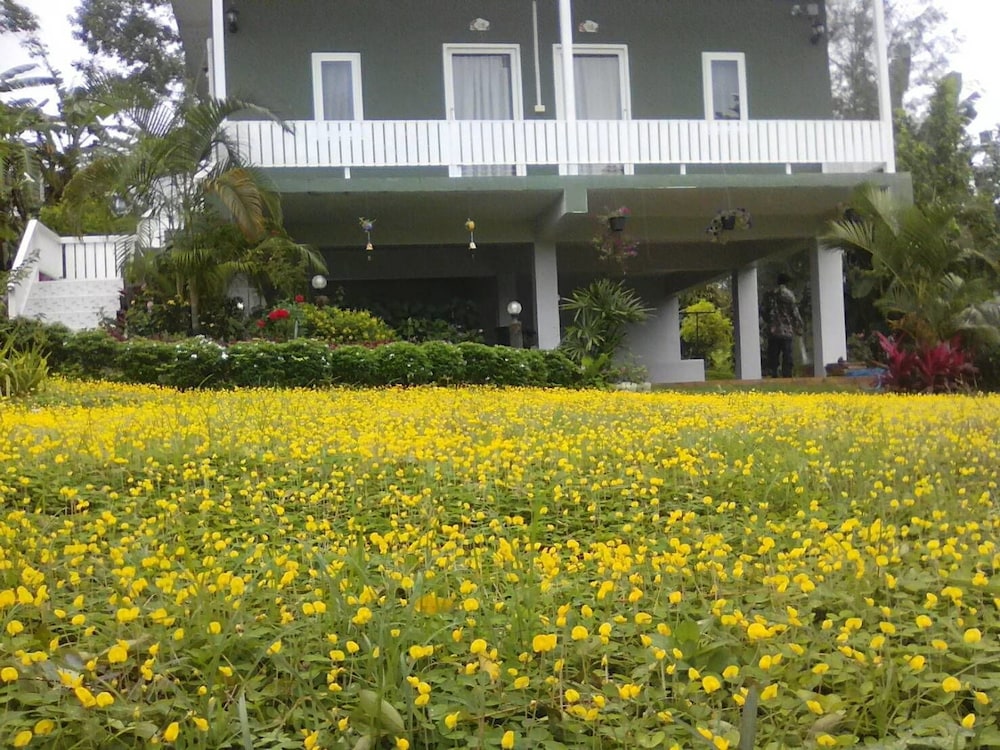 Baan Auemdao Resort