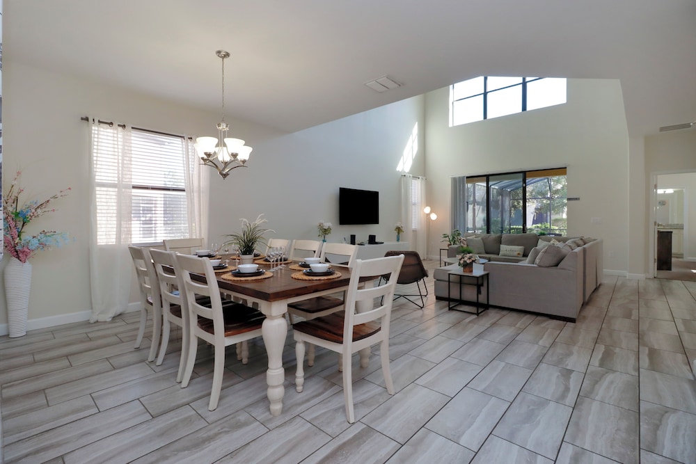 Solterra Family Vacation Home | Private Pool, Spa!