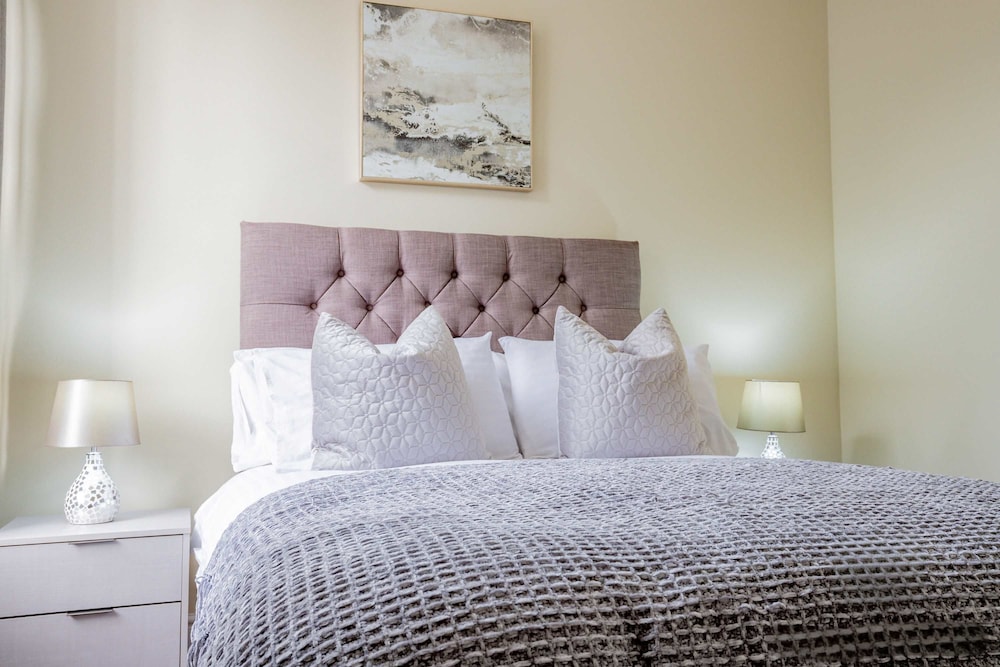Host Stay Shaw Street Flat