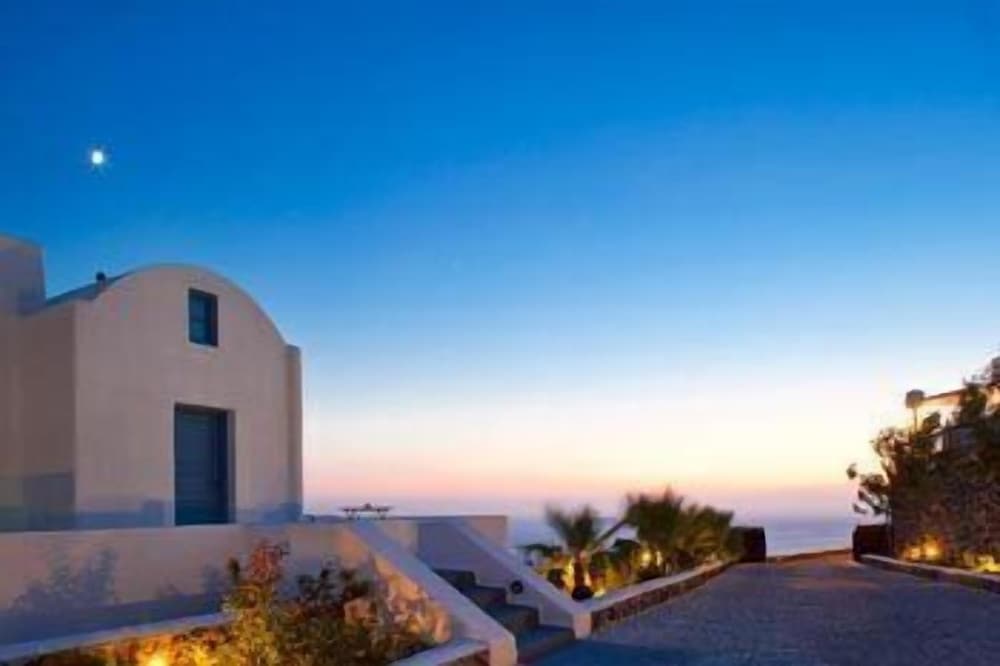 Thermes Luxury Villas & Spa
