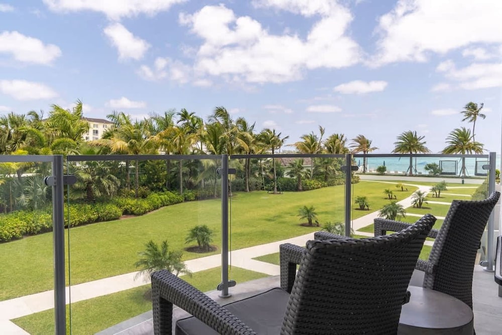 Modern Condo at One Cable Beach With Balcony
