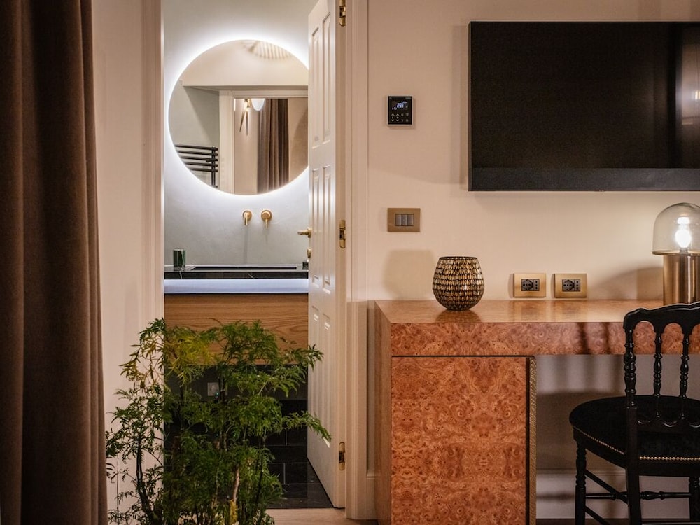 BSTAR Luxury B&B