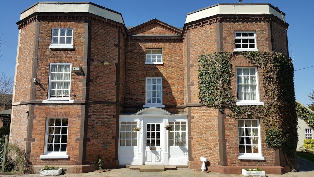 Rossett Hall Hotel